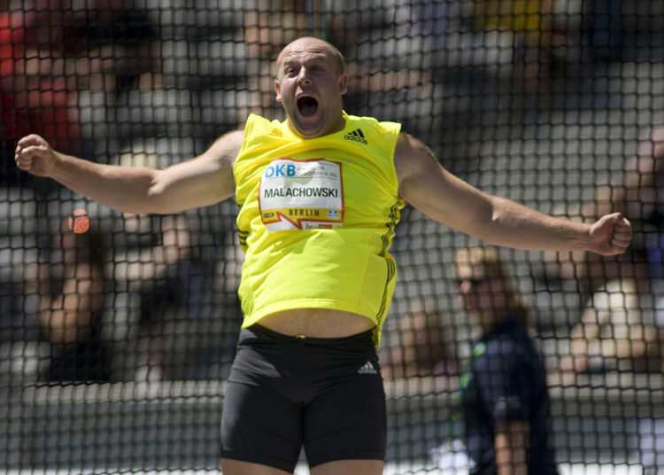 Olympic athlete goes above and beyond to help a child