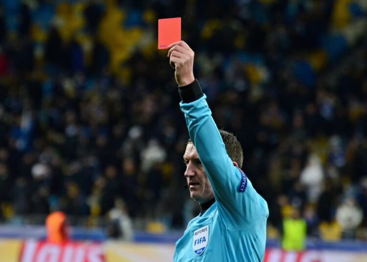 More red cards than players in a record-breaking football match