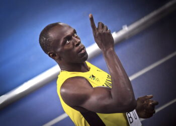 Race of the century: Mickey Rourke and Usain Bolt